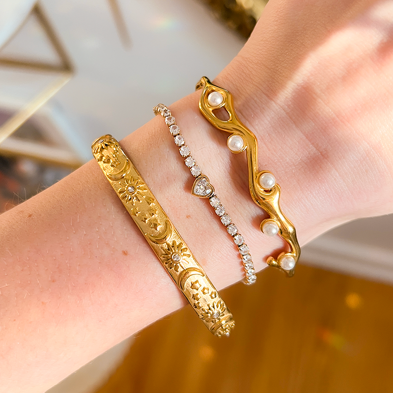 Stellar Eye Bracelet